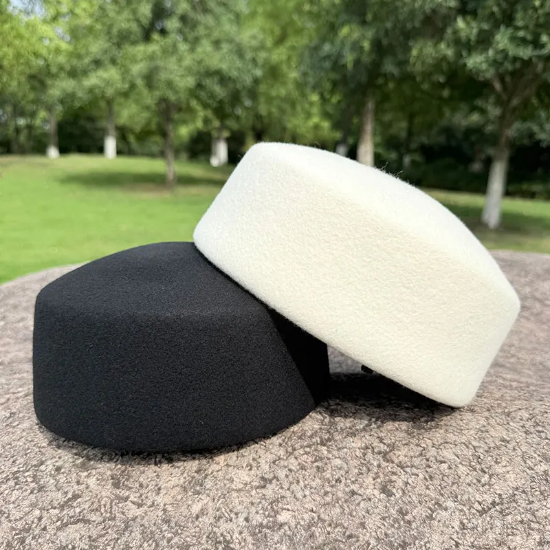 Classic Ladies Winter Black White Wool With Lining Beret Hat Warmer Cap Women Fedora Hat Fascinator Wedding Dinner Nice Felt Hat
