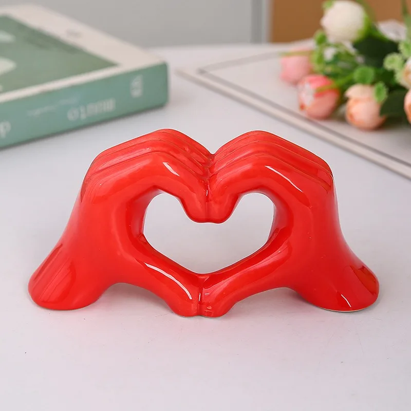 El amor de cerámica es más ligero y más lujoso que las decoraciones en forma de corazón, con un estilo minimalista y regalos del Día de San Valentín.