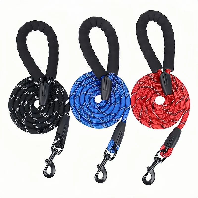 Reflective Nylon Dog Leash with Comfortable Padded Handle and Highly Reflective Threads for Small Medium and Large dog harness