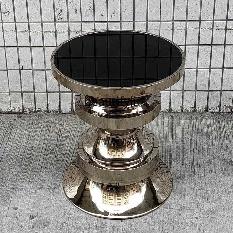 M178 متنقل فاخر خفيف، حافة قليلة من السكر، رصيف مستدير مصمم غرفة معيشة بسيطة مخصصة من الفولاذ المقاوم للصدأ طاولة مستديرة صغيرة #2