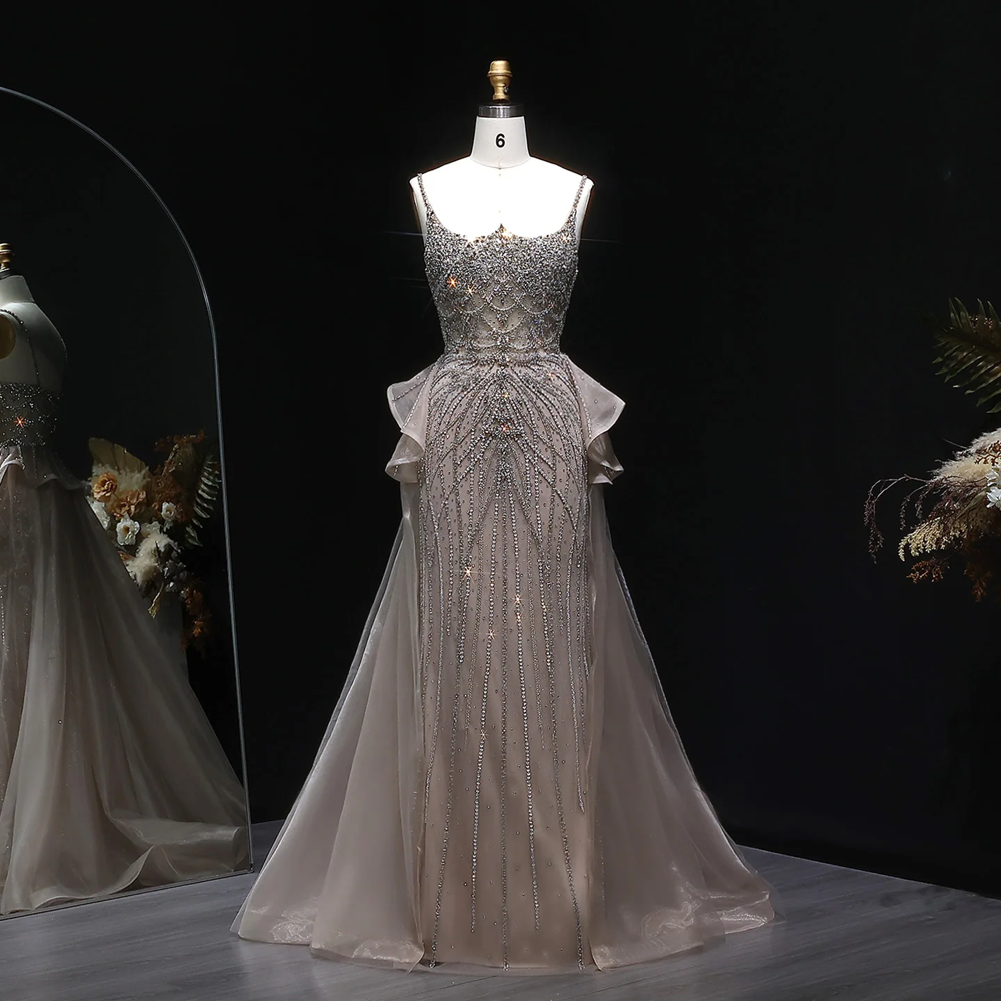 Sharon Said Dubai Rosa Meerjungfrauen-Abendkleid mit Überrock, Rüschen und Spaghettiträgern für Damen, Hochzeitsfeier, Ballkleid SS026, maßgeschneidert – Detail 10
