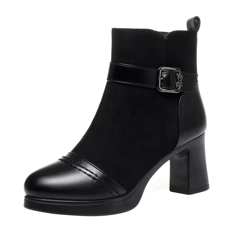 7 سنتيمتر 9 سنتيمتر الموضة كل مباراة فراشة مشبك الأحذية الجلدية الناعمة شتاء دافئ الفراء الأحذية 2025 كتلة أحذية عالية الكعب الكاحل بوتاس أمي