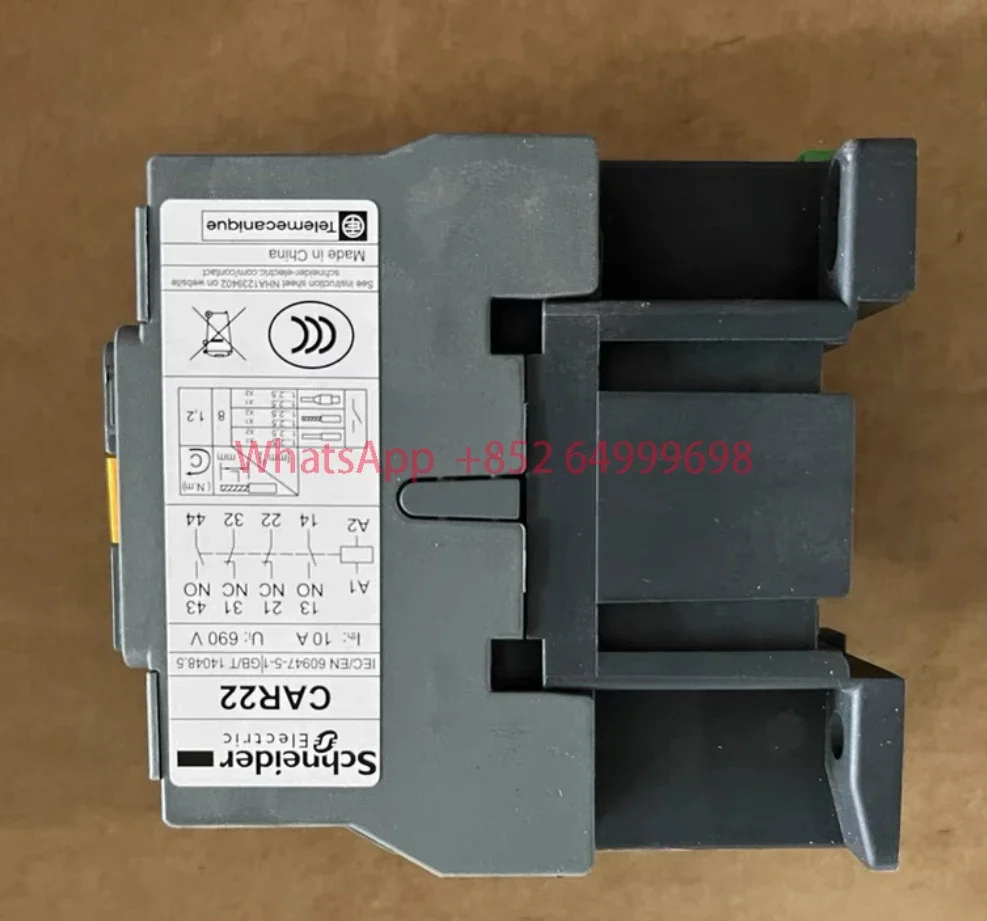 Brand new CAR22M5N control relay