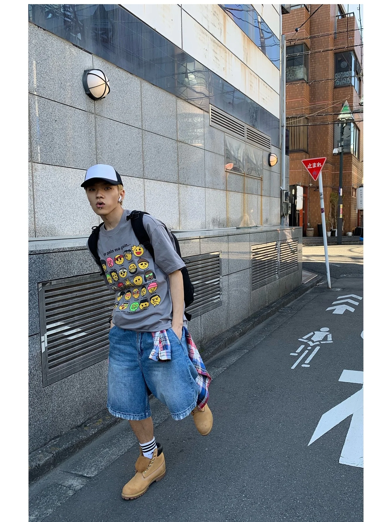 Basic Solid Denim Shorts Men Wear-resistant Five Pocket Shorts Heartfelt Gift For Boyfriend Husband Shopping - view 4