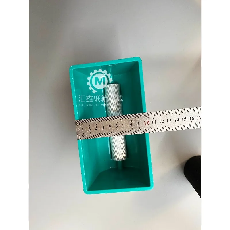 Hebei carton machinery parts: gluing tool box, gluing box, manual glue application,  simple gluing box with base