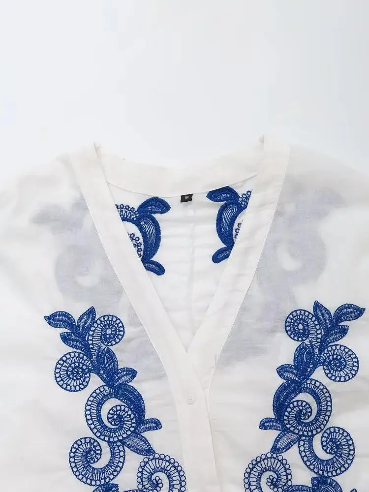 Summer Thin Floral Embroidery Loose Shirts Women V-neck Buttons Tops Fashion Blouses
