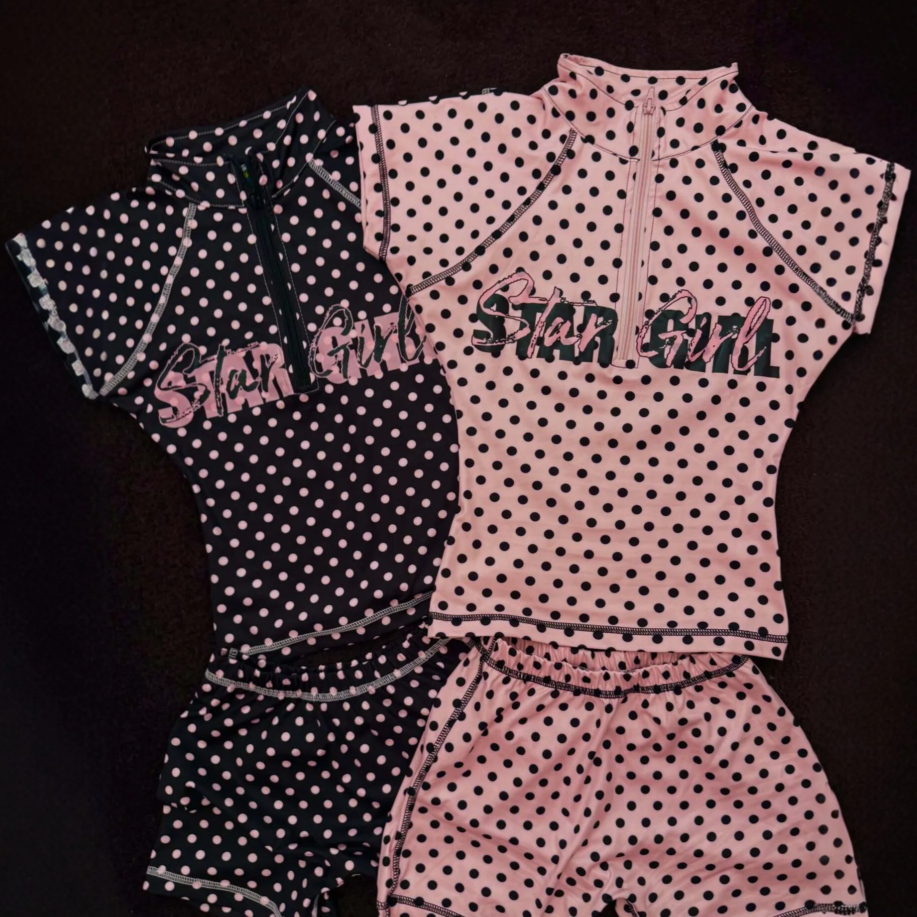 New Fashionable And Sexy Letter Printed Open Line Design Slim Fit Hooded Zipper Short Jacket Shorts Set Polka Dot Two-piece Set - view 5