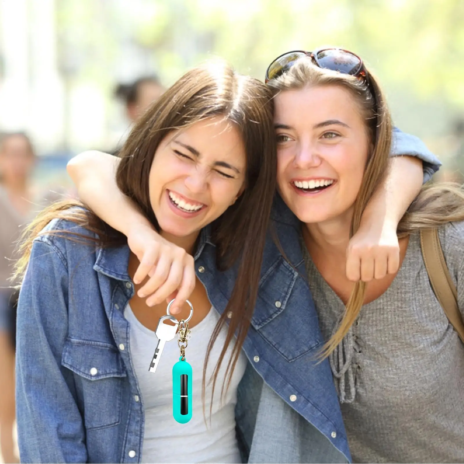 

Lip Balm Keychain Travel Silicone Case Lip Balm Holder for Travel Purse Wallet Gym Workplace Outdoor Activities Daily Commute