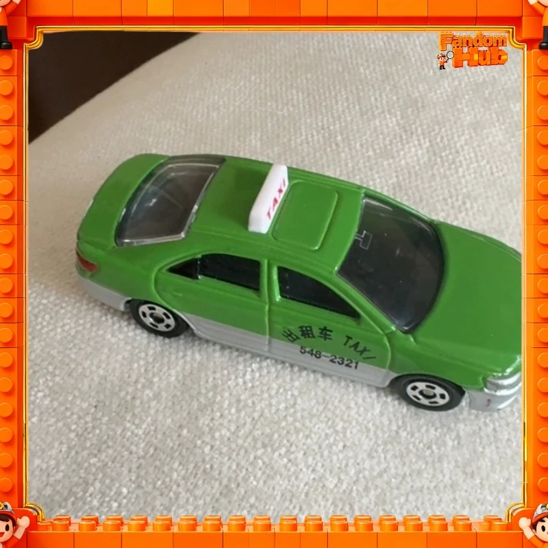 

Genuine Tomica Cn-02 Toyota Camry Taxi Diecast Model Car, 1/64 Scale Alloy Car Model Toy fans Gift
