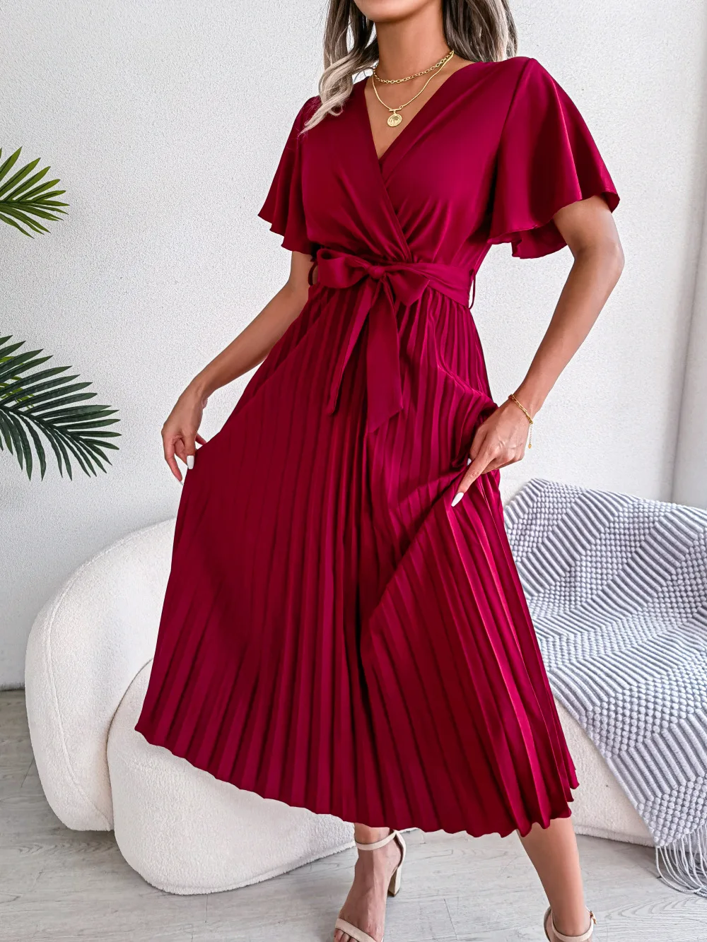 

Summer Elegant Long Dress Women's Solid Color Chiffon V-Neck Waist Swing Pleated Long Skirt Casual Fake Party Dress