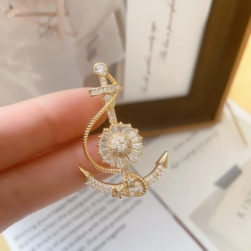 Trendy Creative Designed Marine Anchor Brooch For Women Men New Fashion Alloy Pin Jewelry Festival Gift Party Office Dress Decor