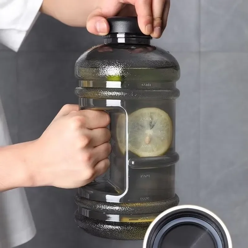 2000ml BPA Free Tritan Plastic Water Bottle Custom Logo Color Outdoor Sports Kettle Large Capacity Hydration Flask for Gym