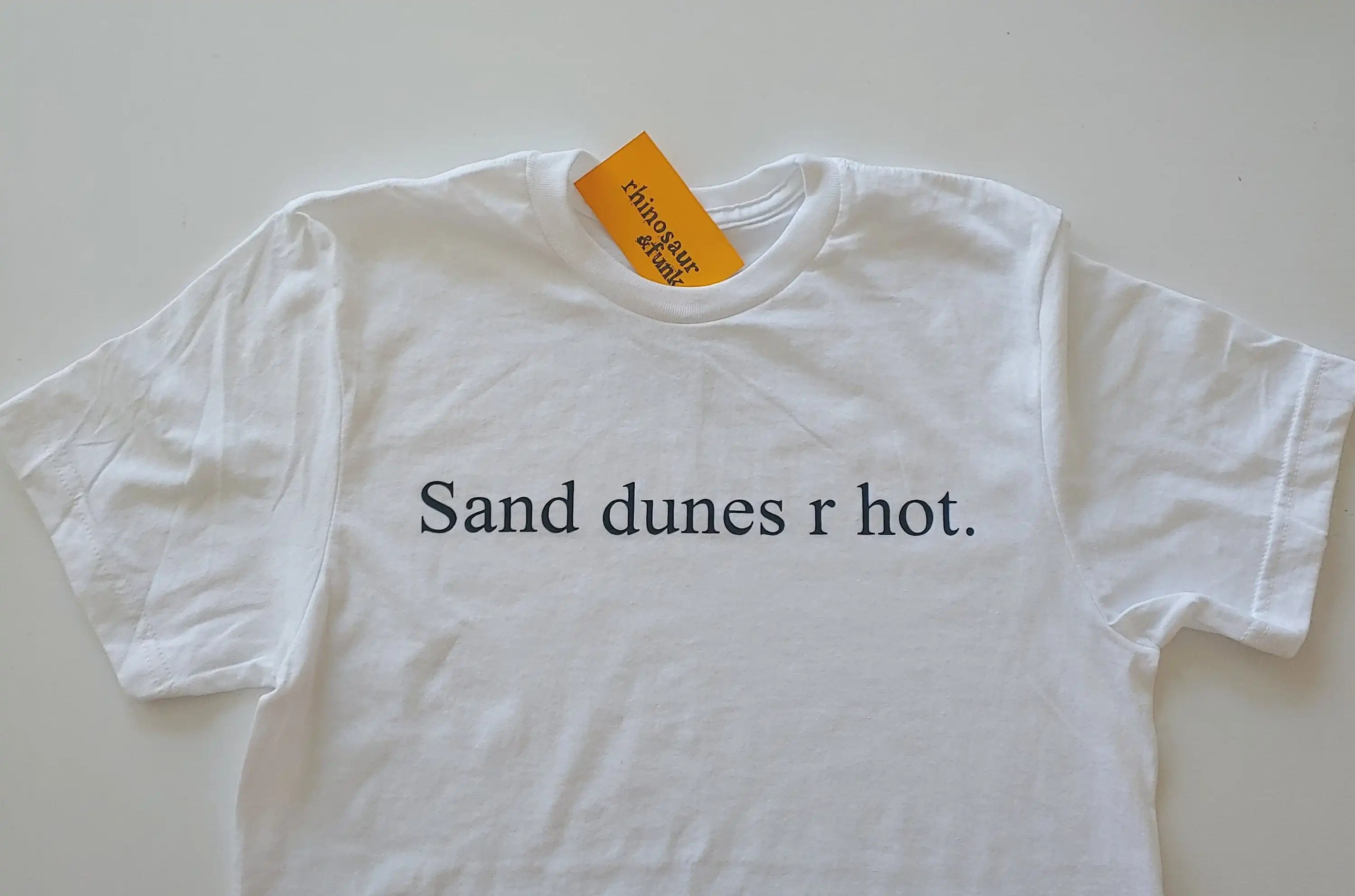 Dunes r hot T Shirt Pen15 Maya Erskine and Anna Konkle BFF