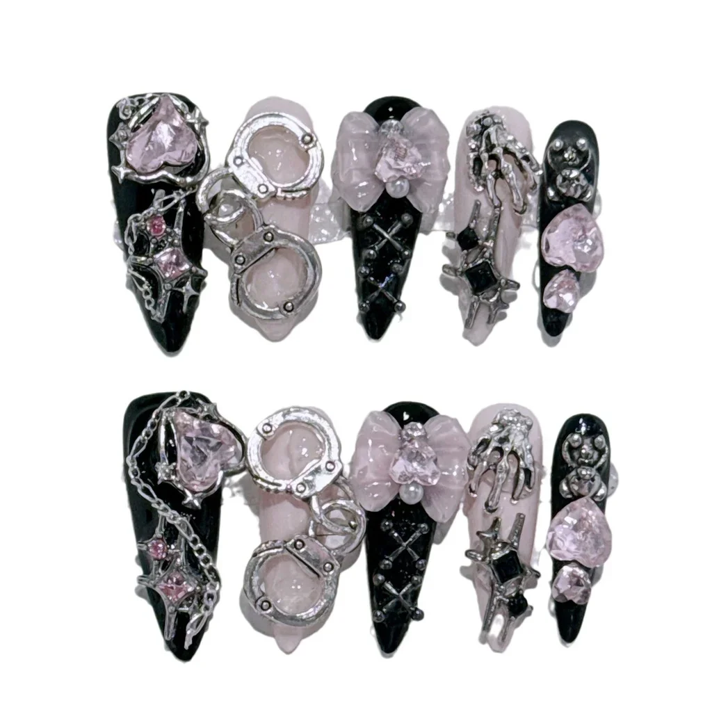 10 قطعة الأظافر اليدوية أسود وردي طويل أشار الأظافر كاذبة Y2K الحلو كول اليدوية يمكن ارتداؤها الأظافر الوردي الماس الدب القوس رسومات أظافر