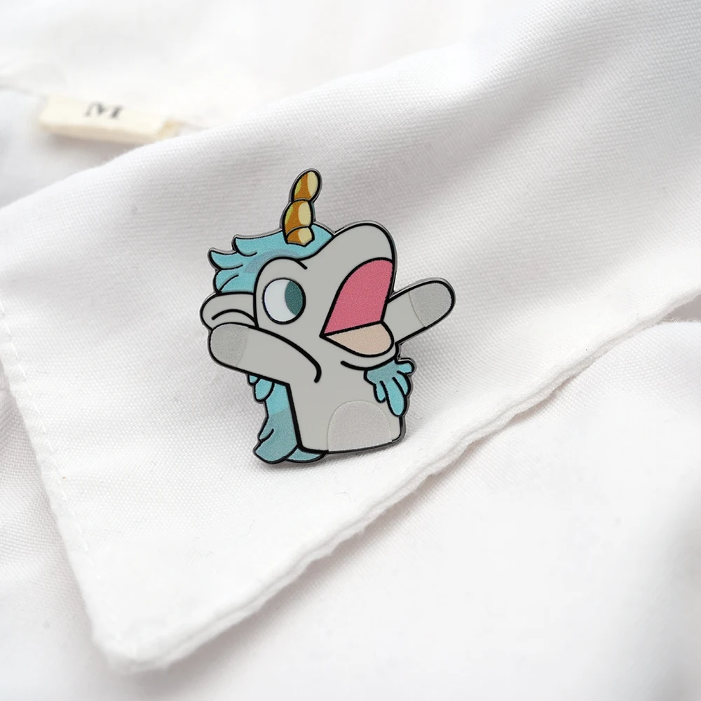 Unicorse Enamel Pin Cute Rude Puppet Badge Children's Animation Peripheral Brooch Novelty Fun Decorative Clothing Ornament Gift