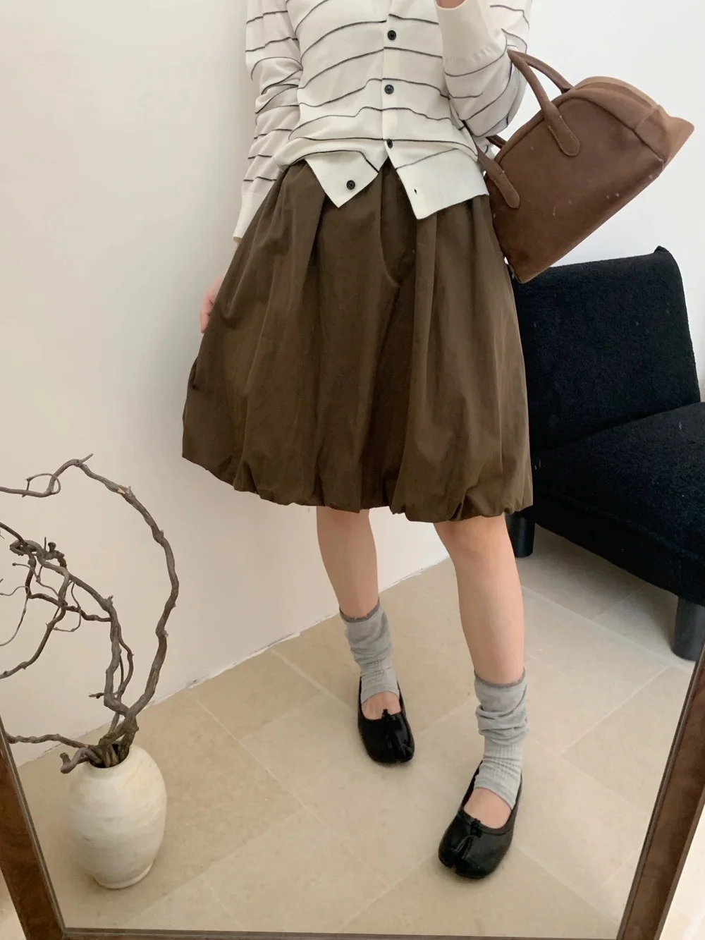 Minimalist Navy Blue Bubble Midi Skirt For Women Elastic High Waist Loose Puff Skirt Casual Sweet Preppy Niche Chic A-line Skirt