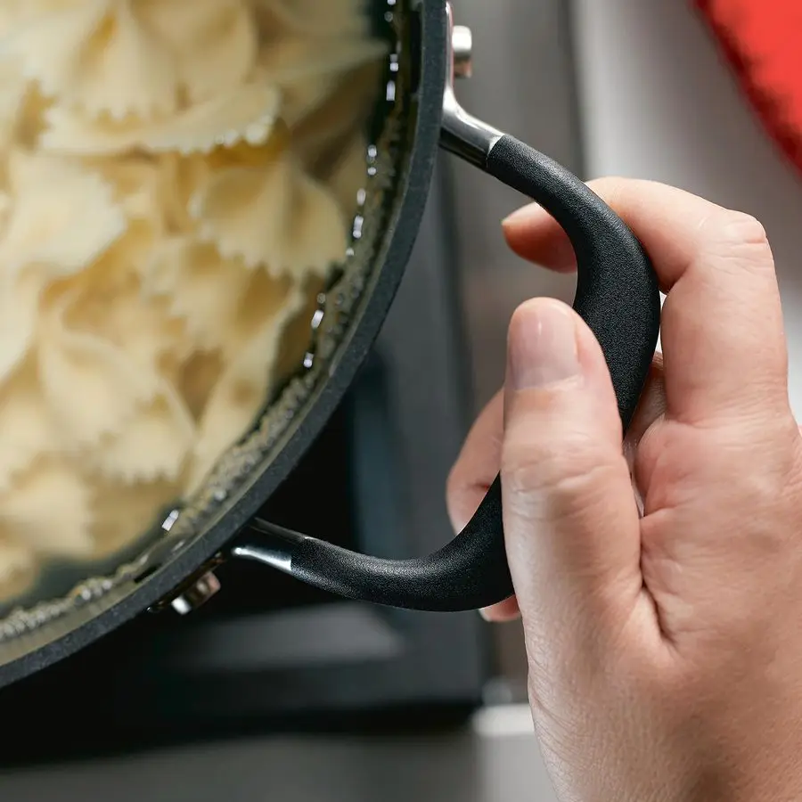 

84805 Жесткий анодированный антипригарный горшок с крышкой, 8-литровый оникс, черный