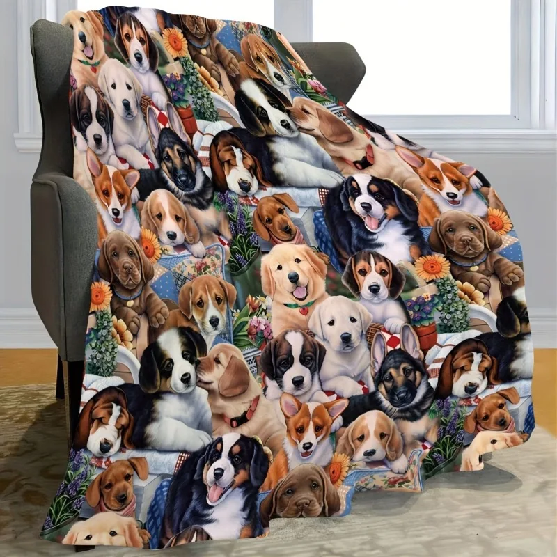 Comfortable Flannel Pet Blanket-Soft and Warm, Suitable for Sofa Nap Air Conditioning Office Travel Camping Home Decoration