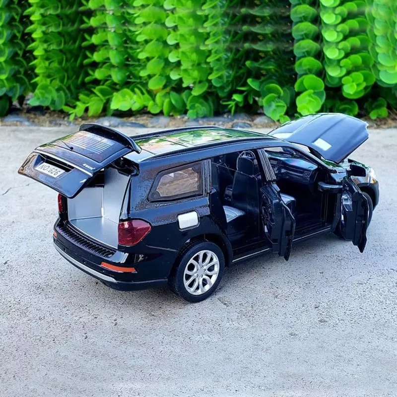 1:32 GL500 Legierung Auto Modell Diecast Spielzeug Simulation Auto Zurückziehen Sound Licht Für Kinder Geschenke Junge Spielzeug Fahrzeug Sammlung