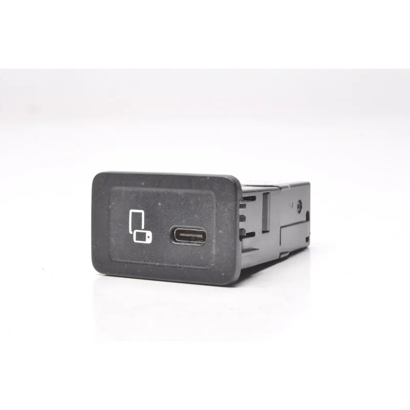 2478209000 Rear USB Socket Connector For Mercedes-Benz GLC X253 C253 2018  A2478209000