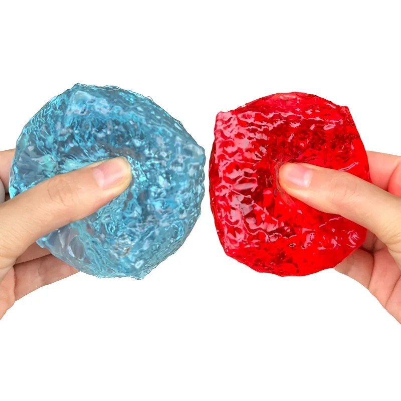 スクイーズアイススキン麦芽糖フィジェットトイ光沢のある正方形ストレス解消スクイーズトイソフトキューブスローリバウンドトイ友達へのギフト、お祭りの贈り物に