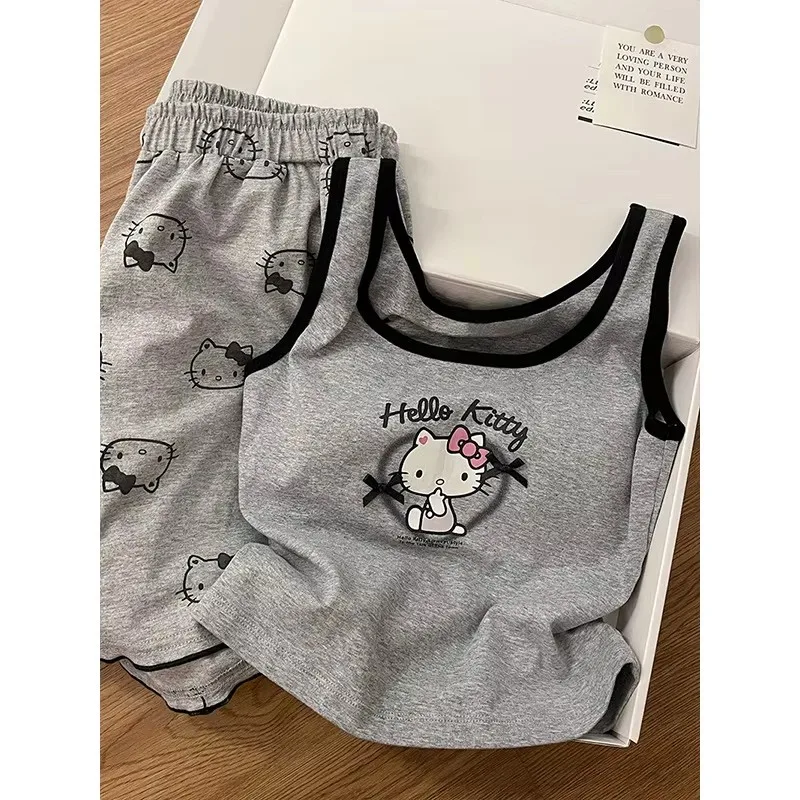 Sanrio Casual Comfortable Set With Chest Mat Ins Style Summer Kawaii Pajama Cute Girl Hello Kitty Tank Top Shorts Home Clothing