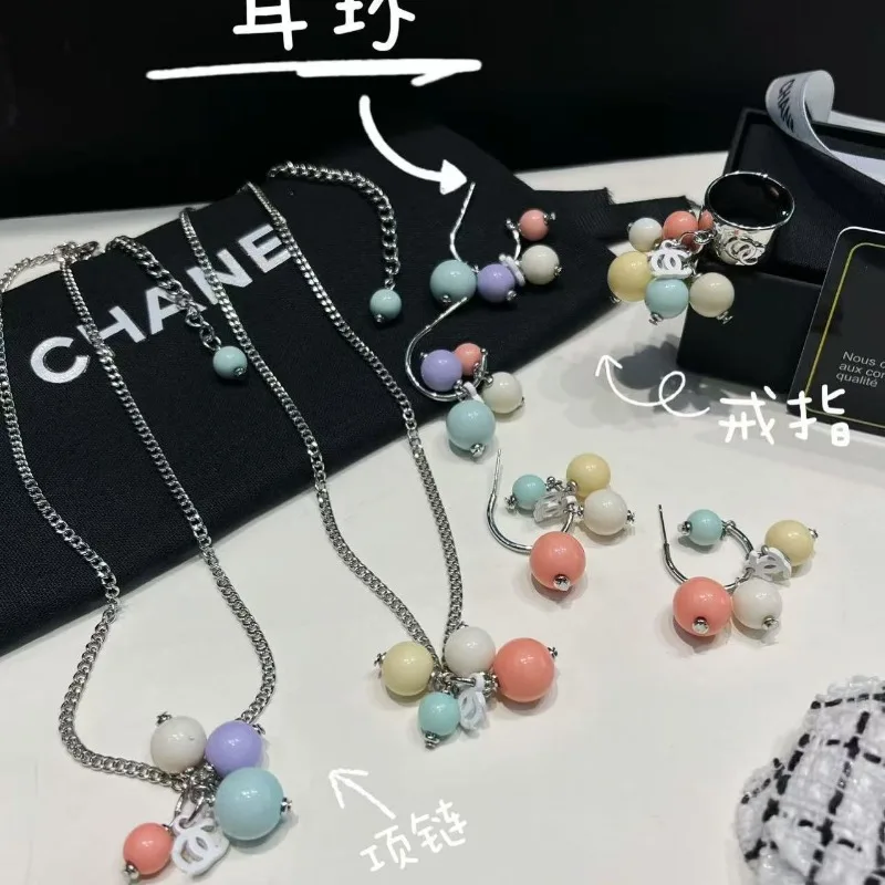 

Новое летнее ожерелье Macaron, свежее и модное универсальное цветное нишевое ожерелье из смолы, кольцо в форме
