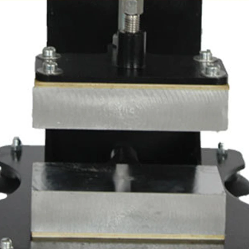 

Manual Mini Pressing Machine Top and Bottom Plate High-Temperature Heating Press 6x12cm Manual Double-Sided Heating Press