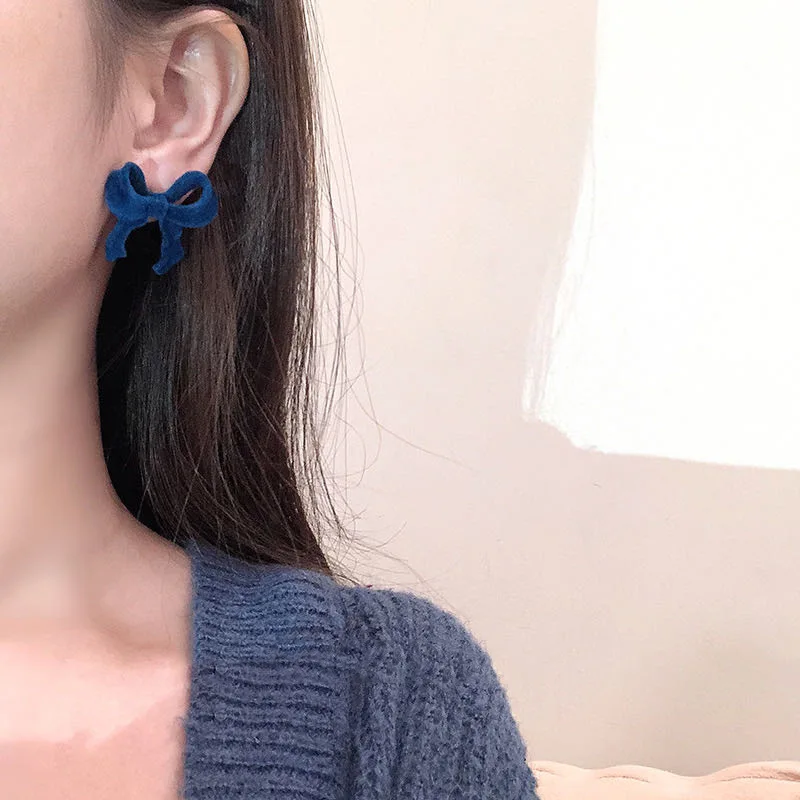 French New Stud Earrings Red Velvet Alloy Bowknots Sweet Velvet Earrings Jewelry Accessories Gift