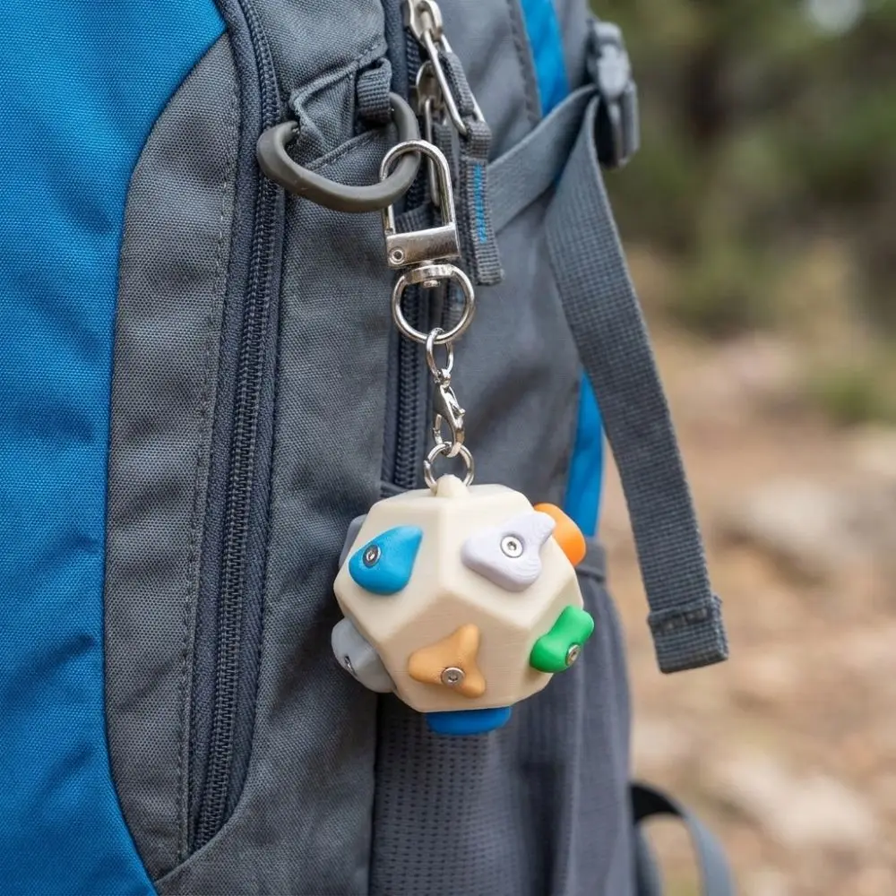 3D Printed Mini Climbing Hold Keychain Handmade Realistic Dodecahedron Boulder Block Charm Detachable Boulder Colorful