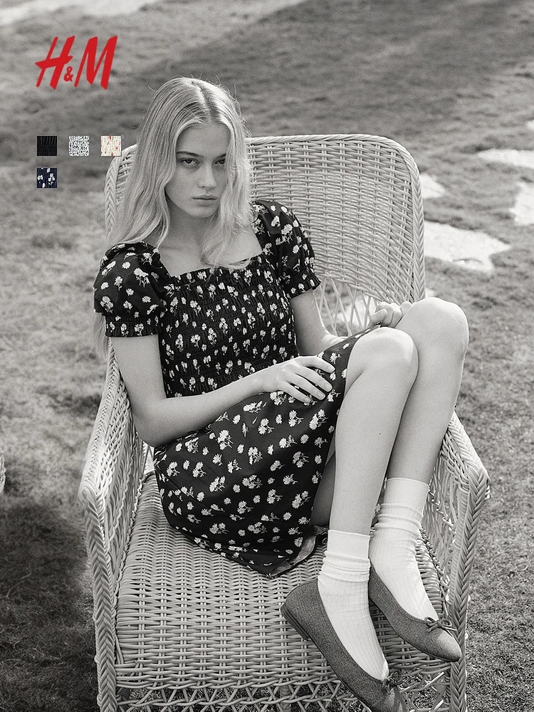 H&M Damska Sukienka w Kwiaty z Kwadratowym Dekoltem, Bufiastymi Rękawami, Plisowana, Jedwabna, Sensacja Designu, Kwiatowa Spódnica, Luźny Krój, Bawełna 100% ort...