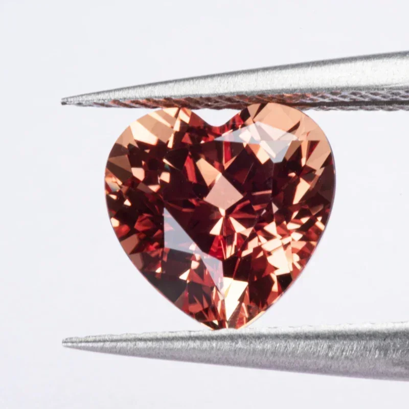 L-Lab Grown Sapphire a forma di cuore Colore arancione VVS1 Pietra preziosa per ciondoli Creazione di gioielli fai da te Materiali Certificato selezionabile