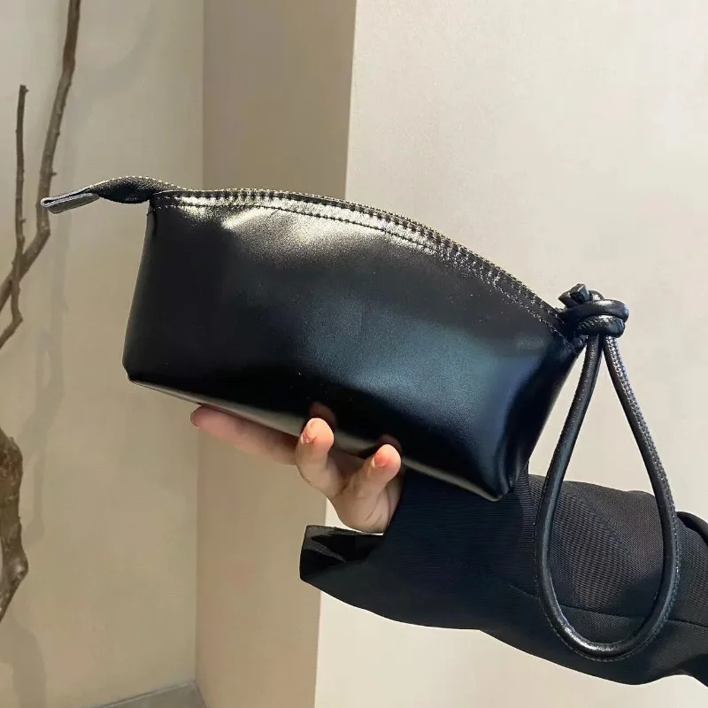 Large Capacity Vegetable Tanned Leather Handbag Light Luxury Lightweight Shell Clutch Bag Simple Design Wrist Coin Purse