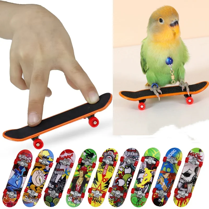Cartoon Multi Pattern Skateboard Metal Stand Finger Jumpboard Beginner's Matte Small Skateboard Children's Toy Fingertip Table F