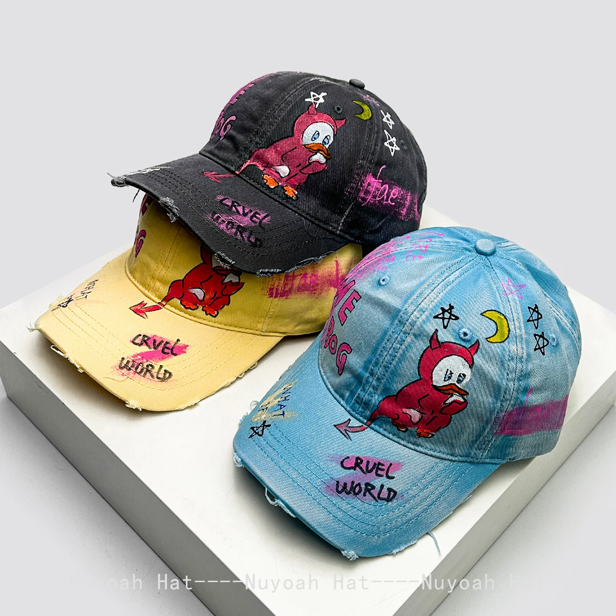 

New Men Women Hand-drawn Devil Duck Star Letters Baseball Hats Sunshade Niche Versatile Street Peaked Caps Fashion ins Personal
