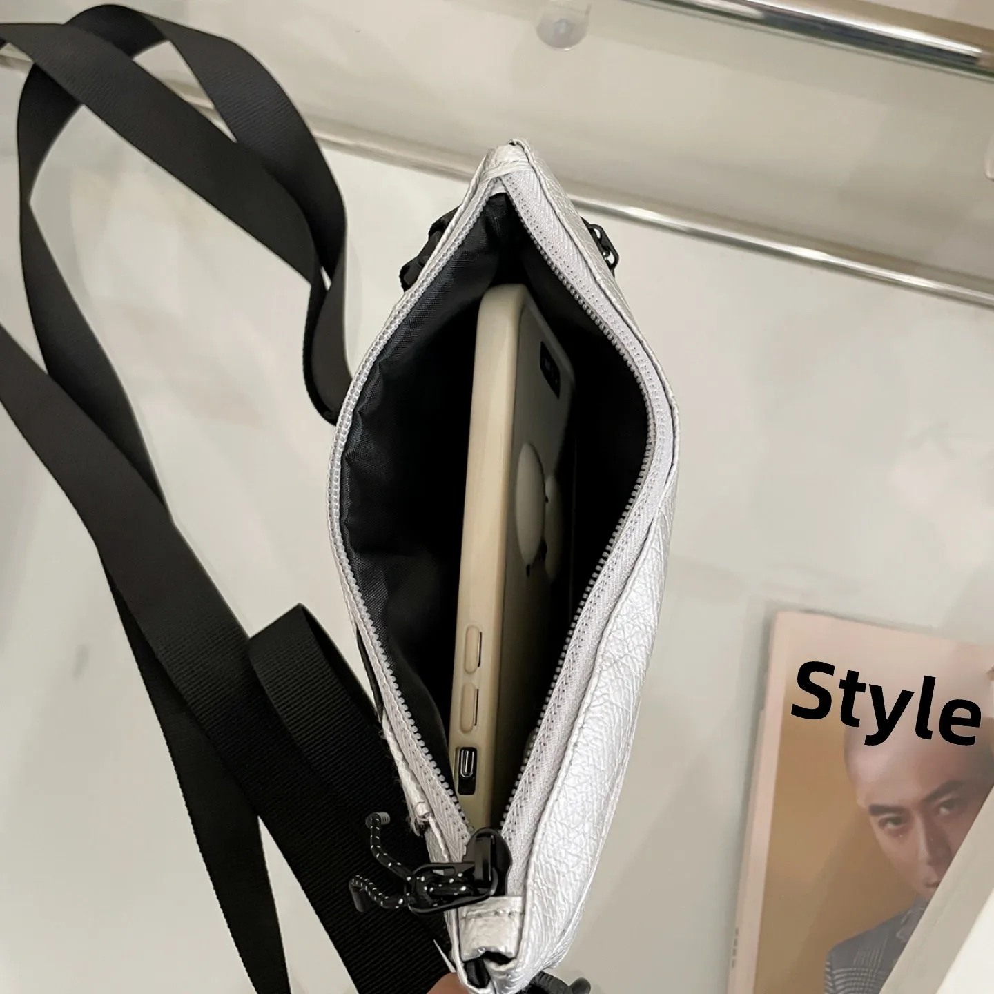 bolsa-transversal-masculina-hip-hop-bolsa-de-ombro-para-chaves-e-telefone-marca-de-moda-modelo-novo-2025-casual-em-nylon