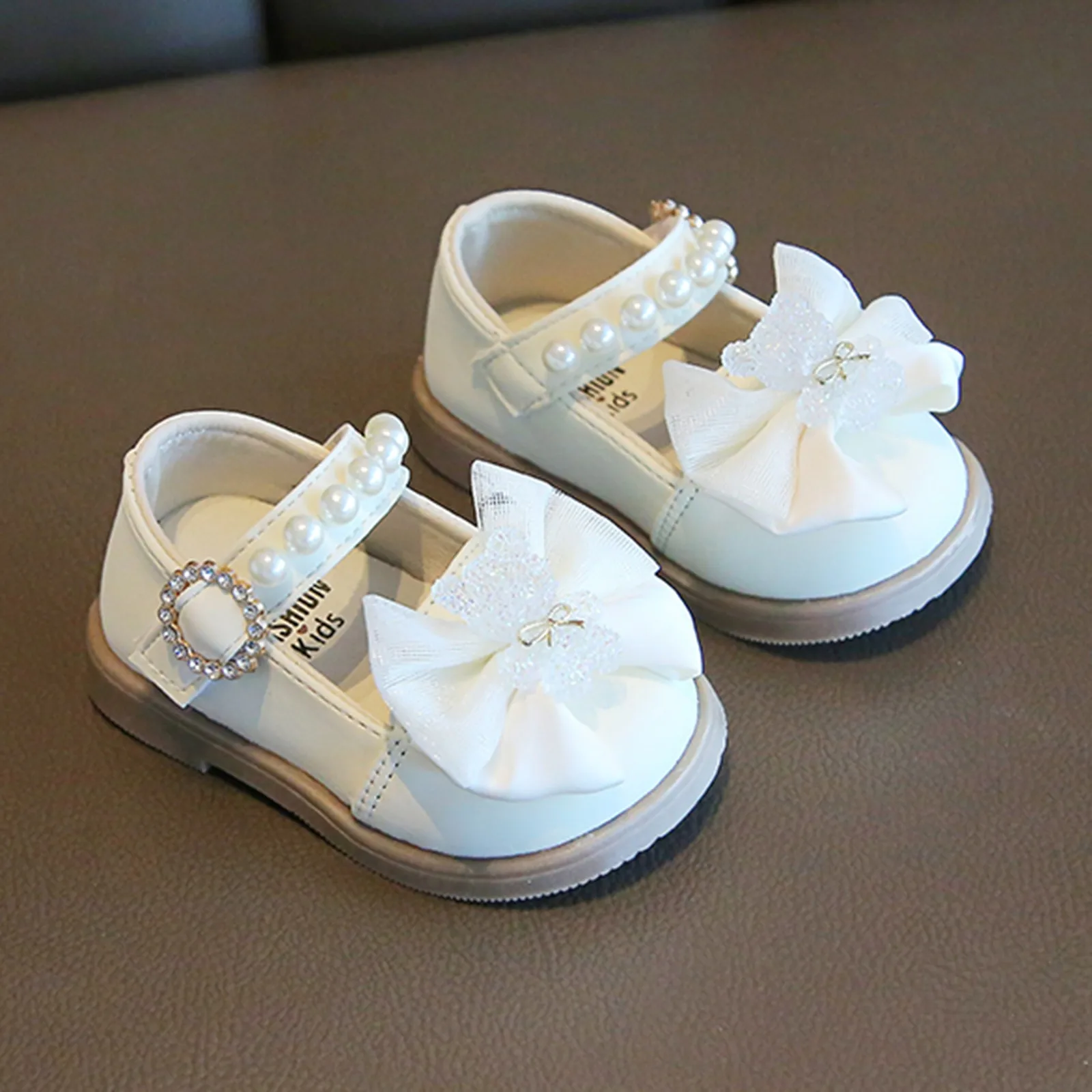 

Туфли Мэри Джейн для маленьких девочек на мягкой подошве, платье принцессы на плоской подошве с жемчужным бантом, обувь для малышей, милая элегантная повседневная обувь для малышей на мягкой подошве