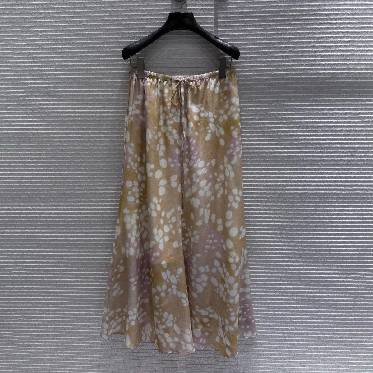 2026 New Women Printed Maxi Skirt Drawstring Elastic Waist A-Line Flowy Long Skirt Elegant Daily Vacation Bottoms lyt2671525