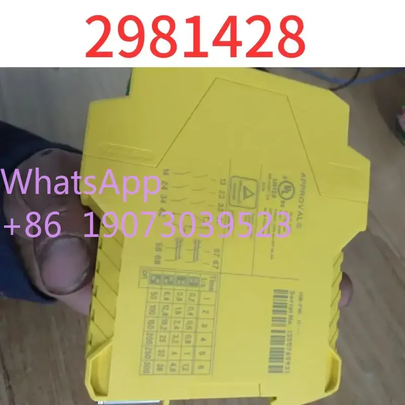 

б/у 2981428 Реле безопасности PSR-SCD-24DC/ESD/5X1/1X2/300