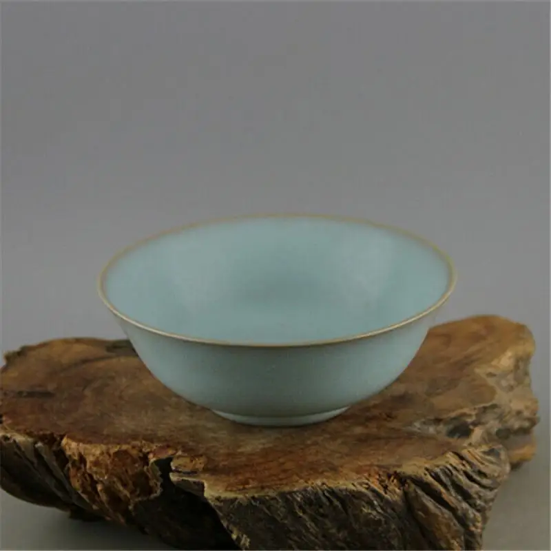 

Chinese Antique Collect Song Ru Kiln Porcelain Celadon Glaze Bowl Home Decor 5.43"