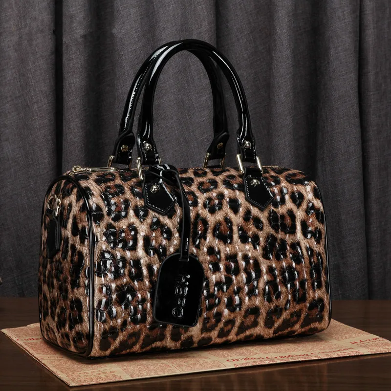 

Boston Pure Cowhide Women handbgas genuine Leather Bag Leopard Print Portable Crossbody Bag Women's Bags