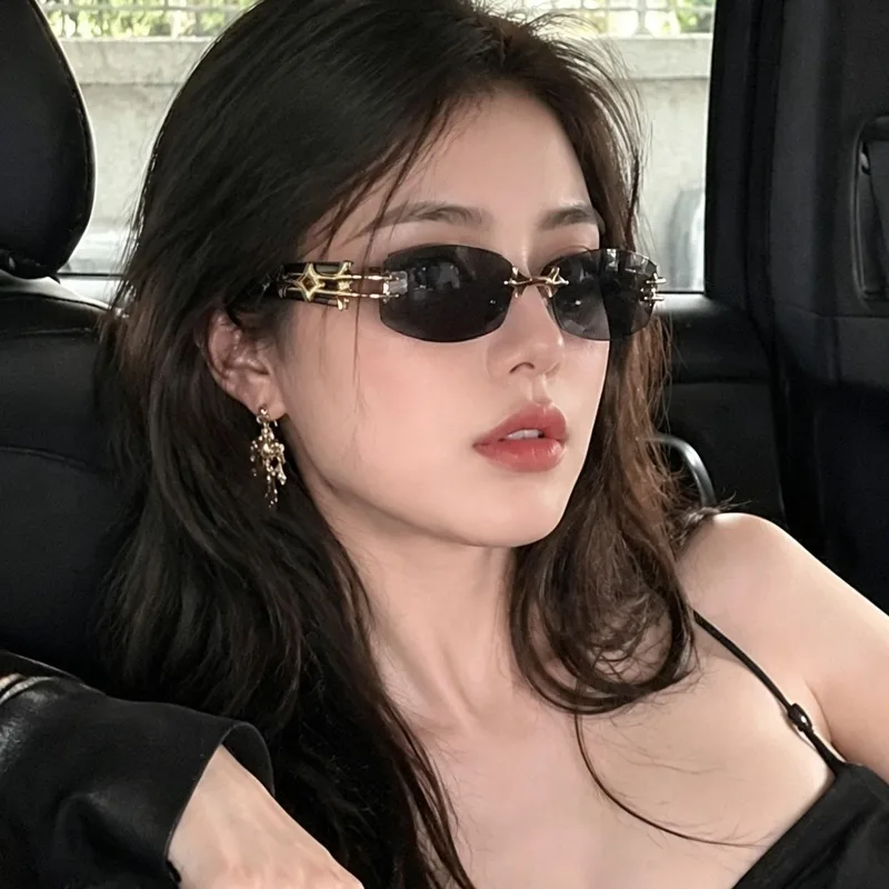 Y2k Smalll Frame Luxury Brand Designer Sunglasses Women Men Fashion Square Sun Glasses Trendy Driving Eyeglasses Party Eyewear