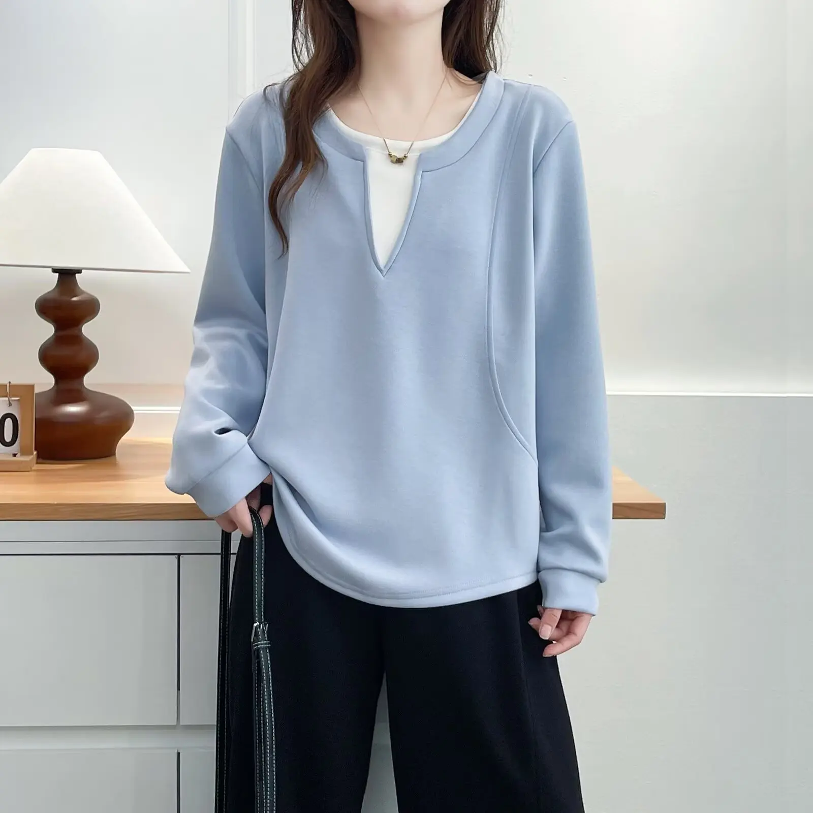 

XXXXL Fashion Plus Size Women's Hoodies New Autumn Design Faux two-piece Long Sleeved Sweatshirts 2543