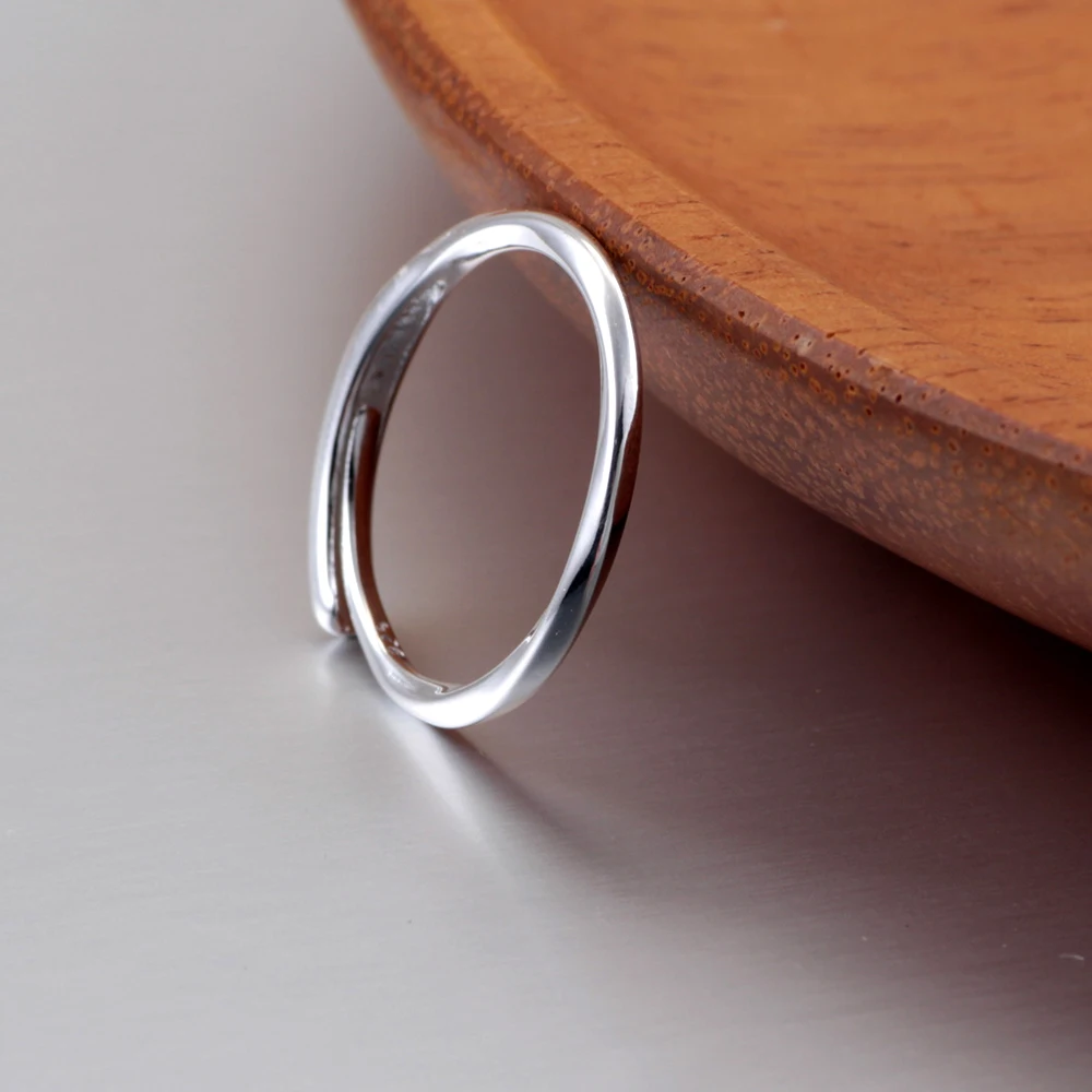 

ГОРЯЧЕЕ изысканное простое кольцо из стерлингового серебра 925 пробы с простым отверстием, модное и высококачественное модное, подходящее для женщин и мужчин, ювелирные изделия