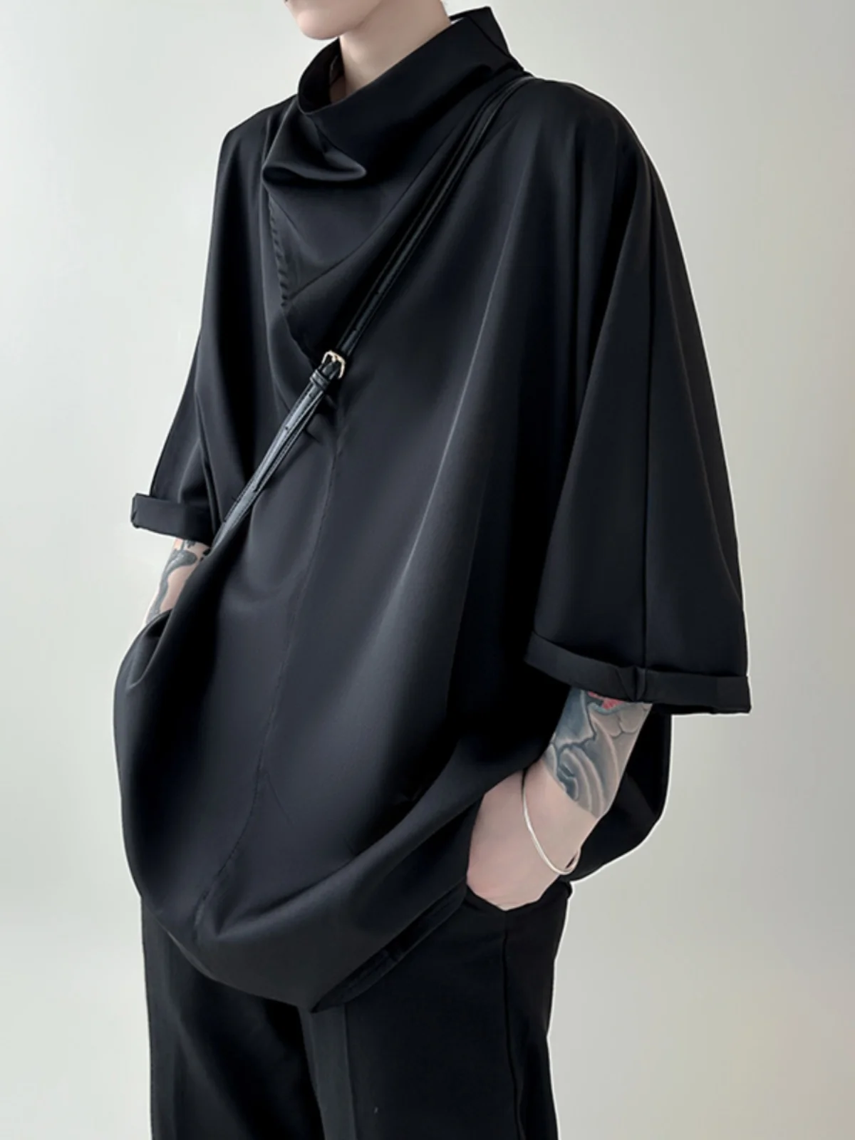 

Cleanfit Bla High Collar Ice Silk Men's T-irt Summer Faion Brand ort Sve Seven-Five Sve Casual Loose Fit