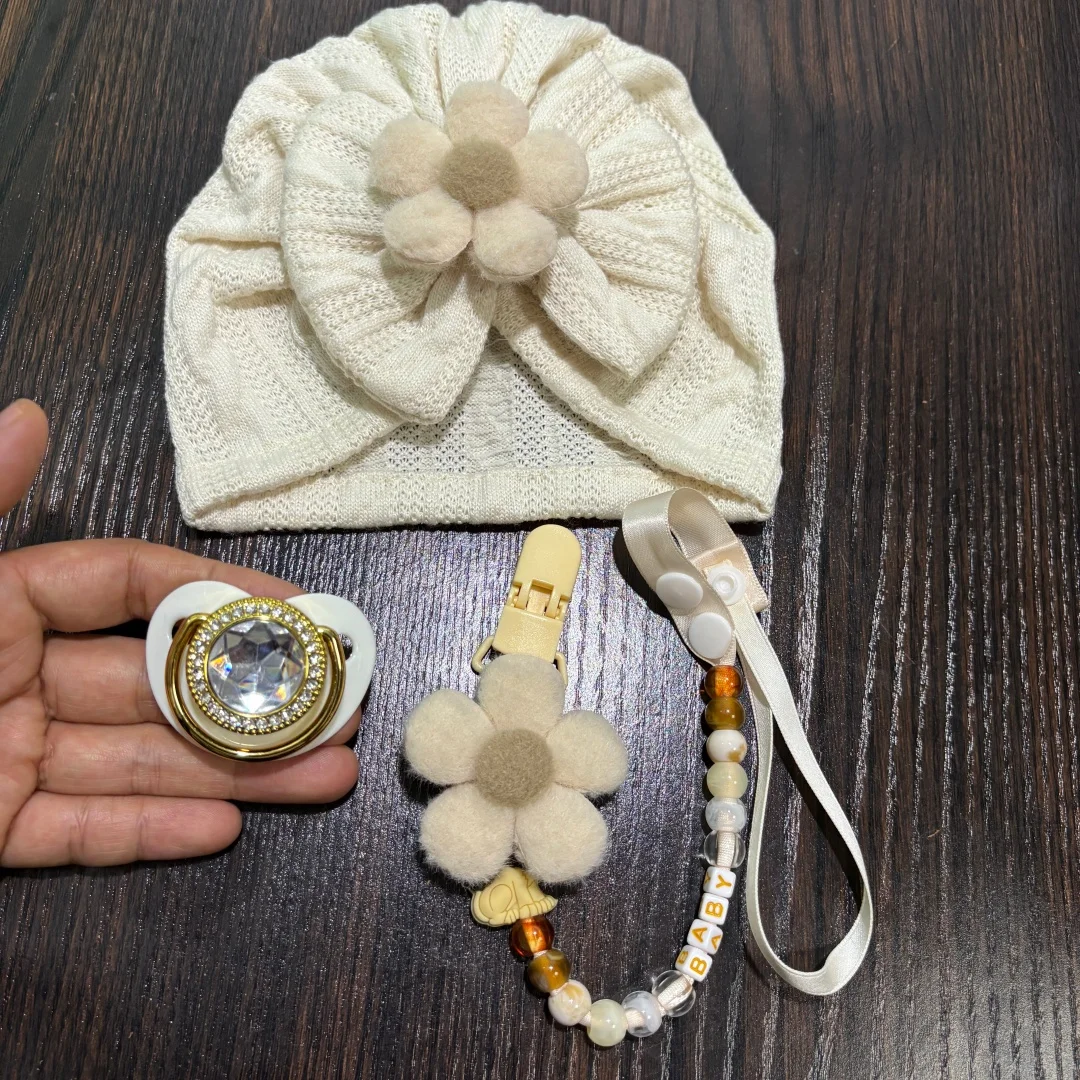 Kawai Hat Cartoon Cute Toddler Pacifier Natural Breast Like Nipple Reusable Dust Cover Hygienic Soother for Daily Baby Mood view 2