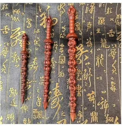 Taoist Supplies Thunder Struck Wood and Struck The Divine Whip Mini Jiang Taigong Artifact Fine Carved Jujube Wood Whip