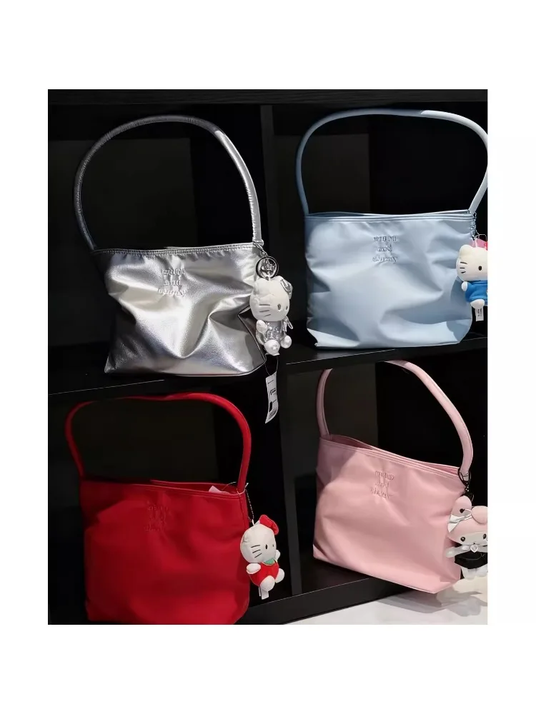 

Silver Handbag Nylon Material Women's Single oulder Bag Underarm Bag Mucu And Ebony Small Square Bag Korean Sle Casual Bag