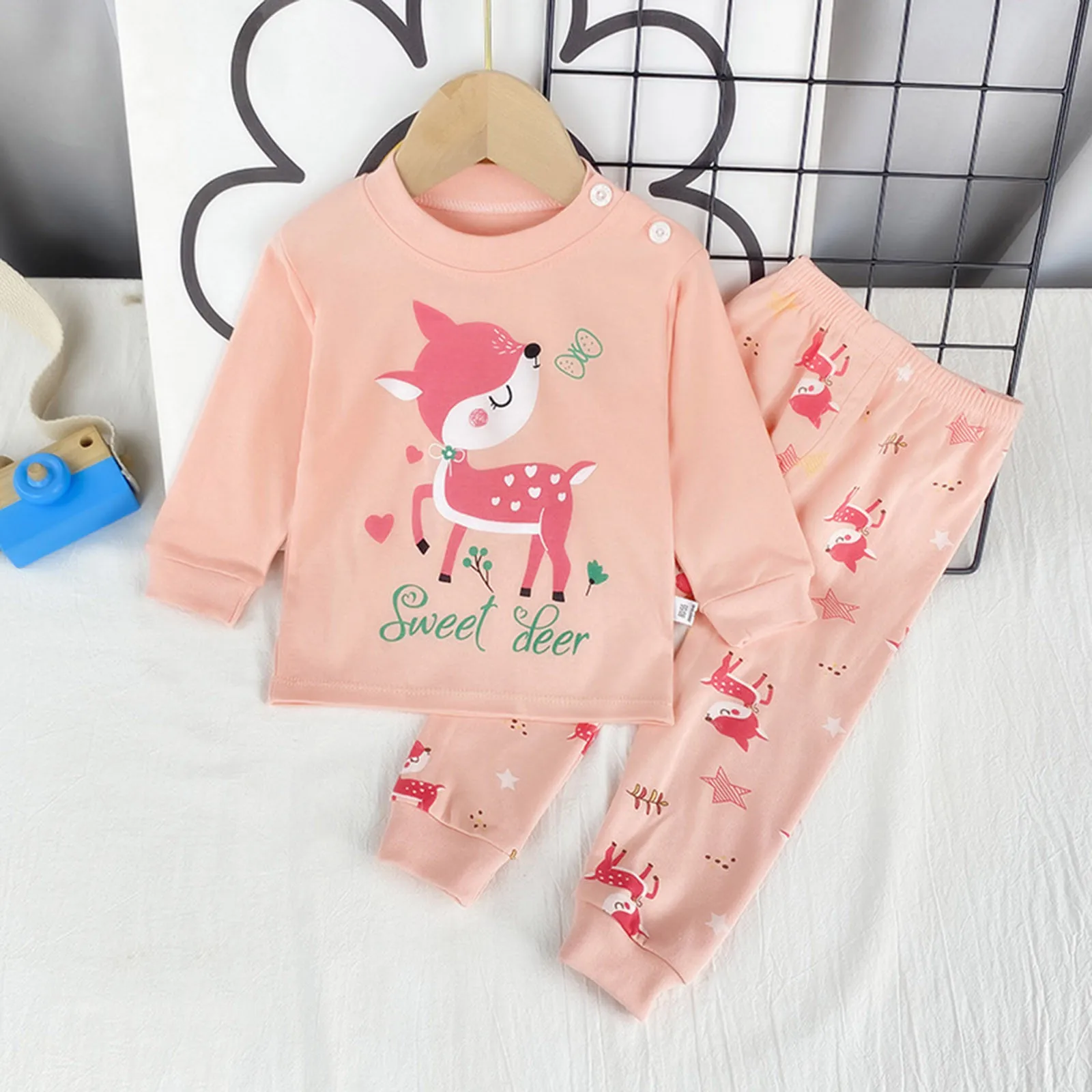 Kids&Toddler Girls Boys Pajamas 2 Piece Pjs Set Sleepwear Styles Elk Pattern Print Sleepwear Short sleeve Long Pants Pajama Set