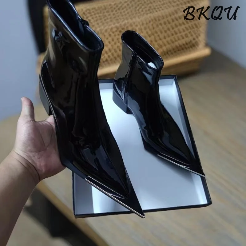 

BKQU High Heel Iron-Tipped Pointed Toe Short Boots for Women, English Style Side Zip Thick Heel Fashion Denim Boots Trendy Retro